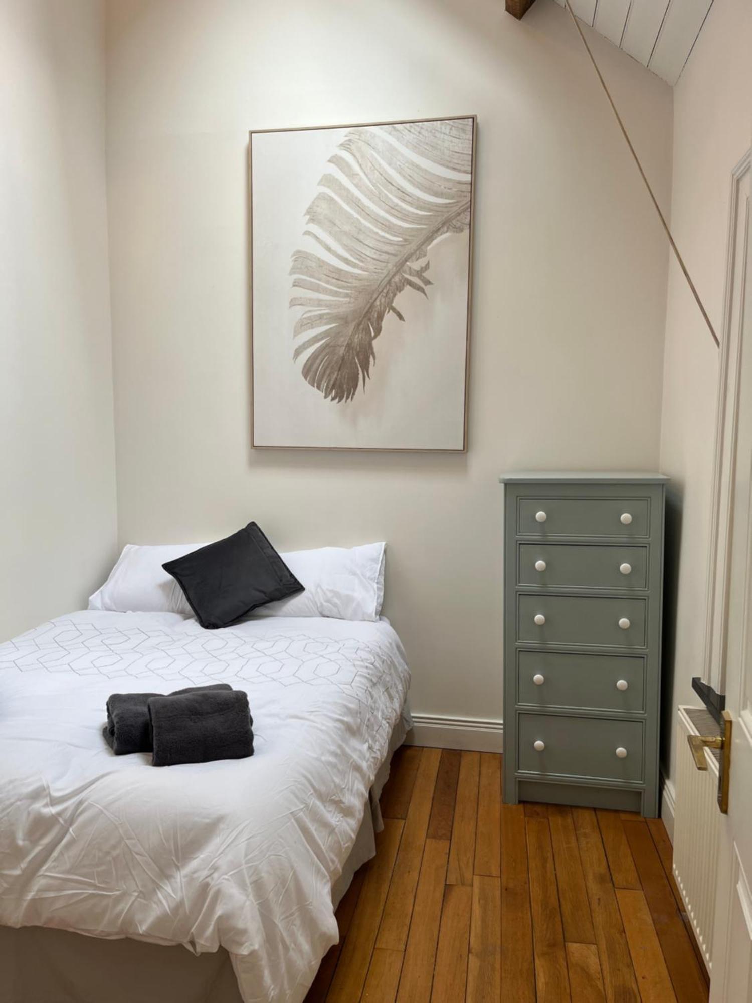 Marguerita Villas Apartment คอร์ก ภายนอก รูปภาพ